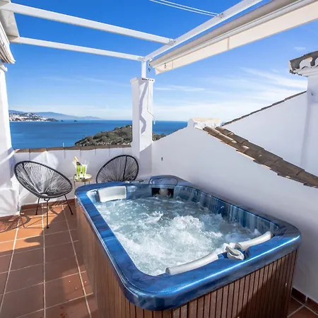 Precioso Adosado Con Jacuzzi En Marina Del Almunecar
