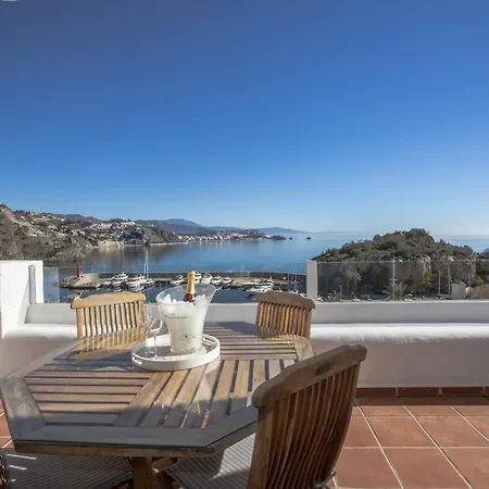 Precioso Adosado Con Jacuzzi En Marina Del Almunecar